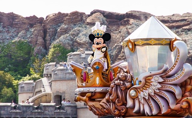 why so many people travel to Japan – Tokyo Disneyland.